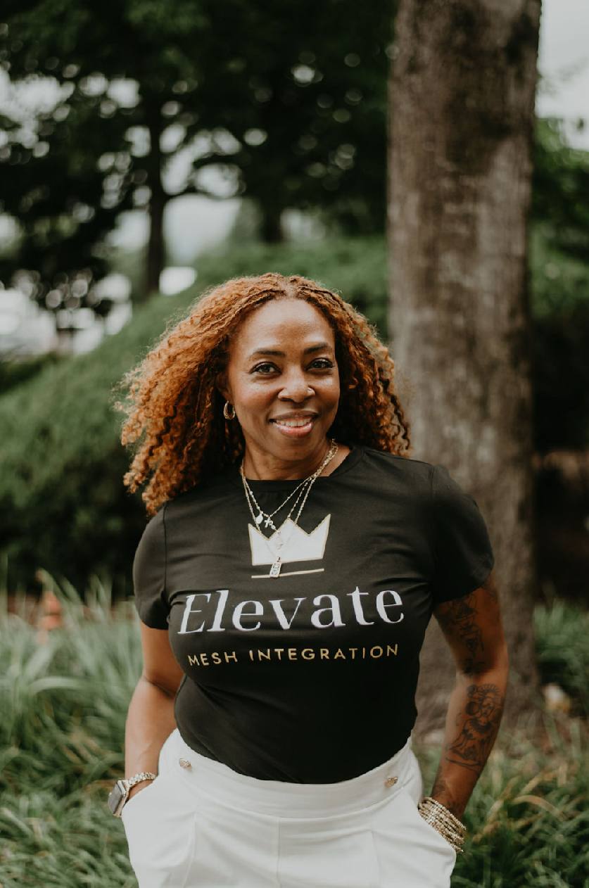 Cymonne, founder of CymbolizeBeauty